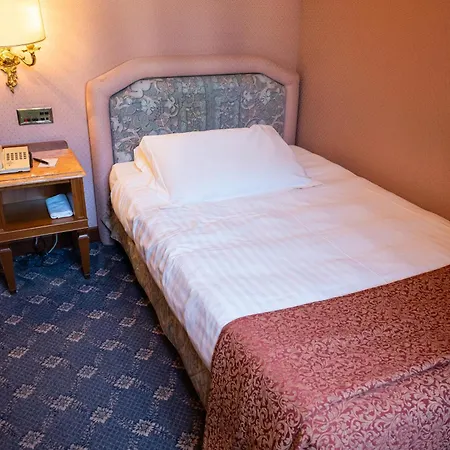 Mecenate Palace 4* Roma