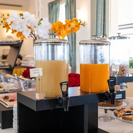 Mecenate Palace Hotell