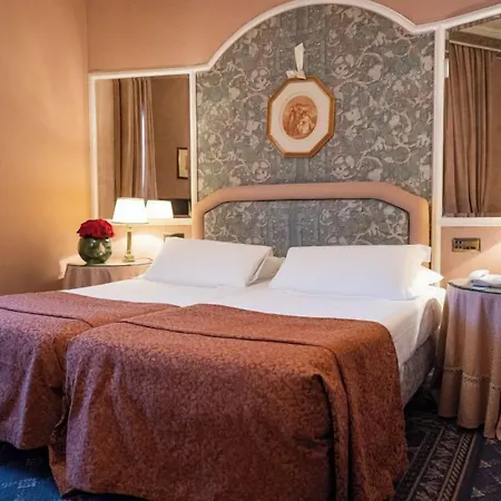 Mecenate Palace 4* Рим