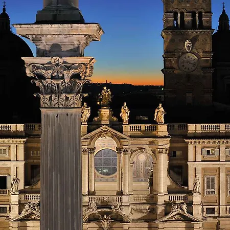 Mecenate Palace Hotell