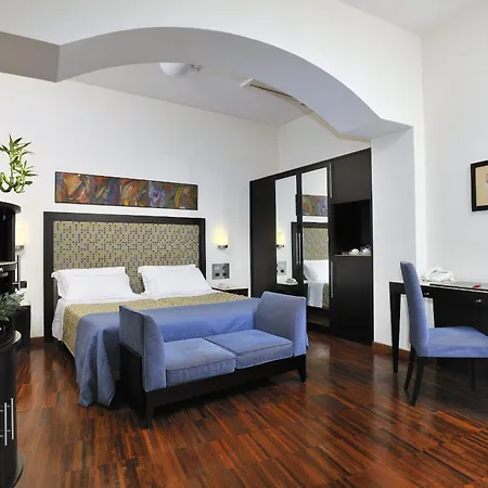 Mecenate Palace 4* Řím