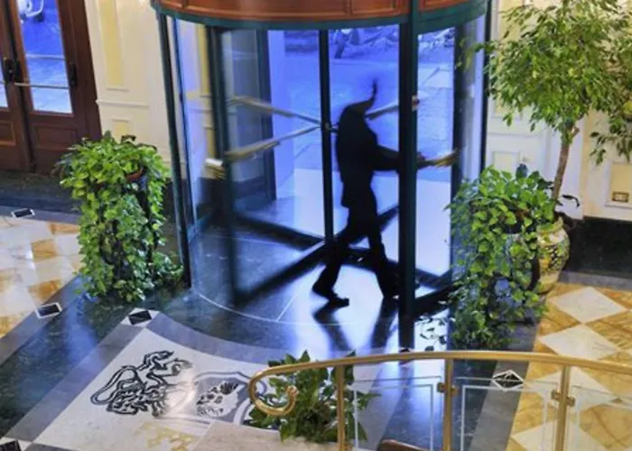 Mecenate Palace Otel Roma